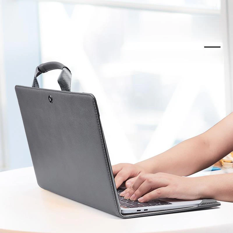 Laptop Case with Pouch