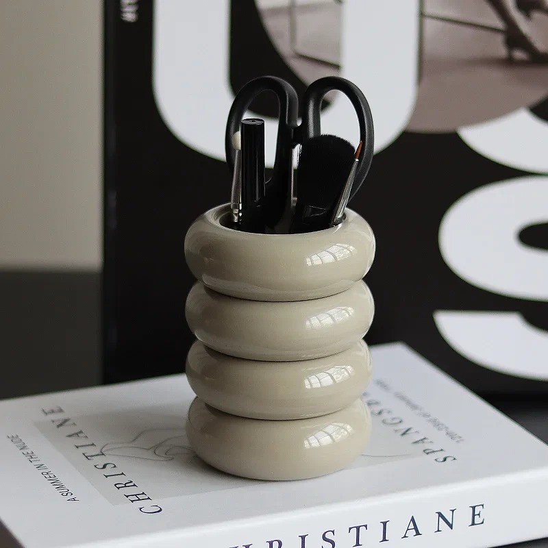 Circular Pencil Holder