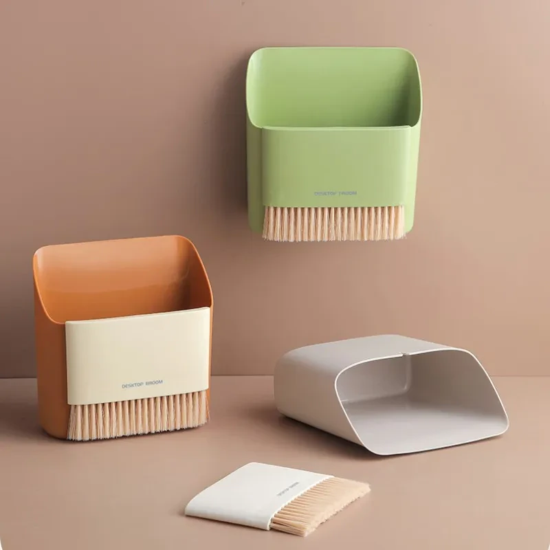 Mini Desk Broom Set