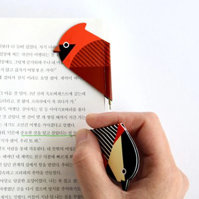 Magnetic Parrot Bookmark Pen