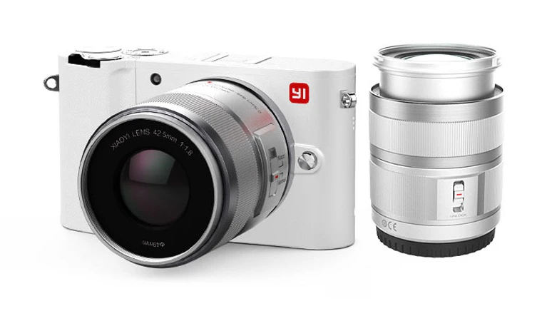 Mirrorless 20MP Camera