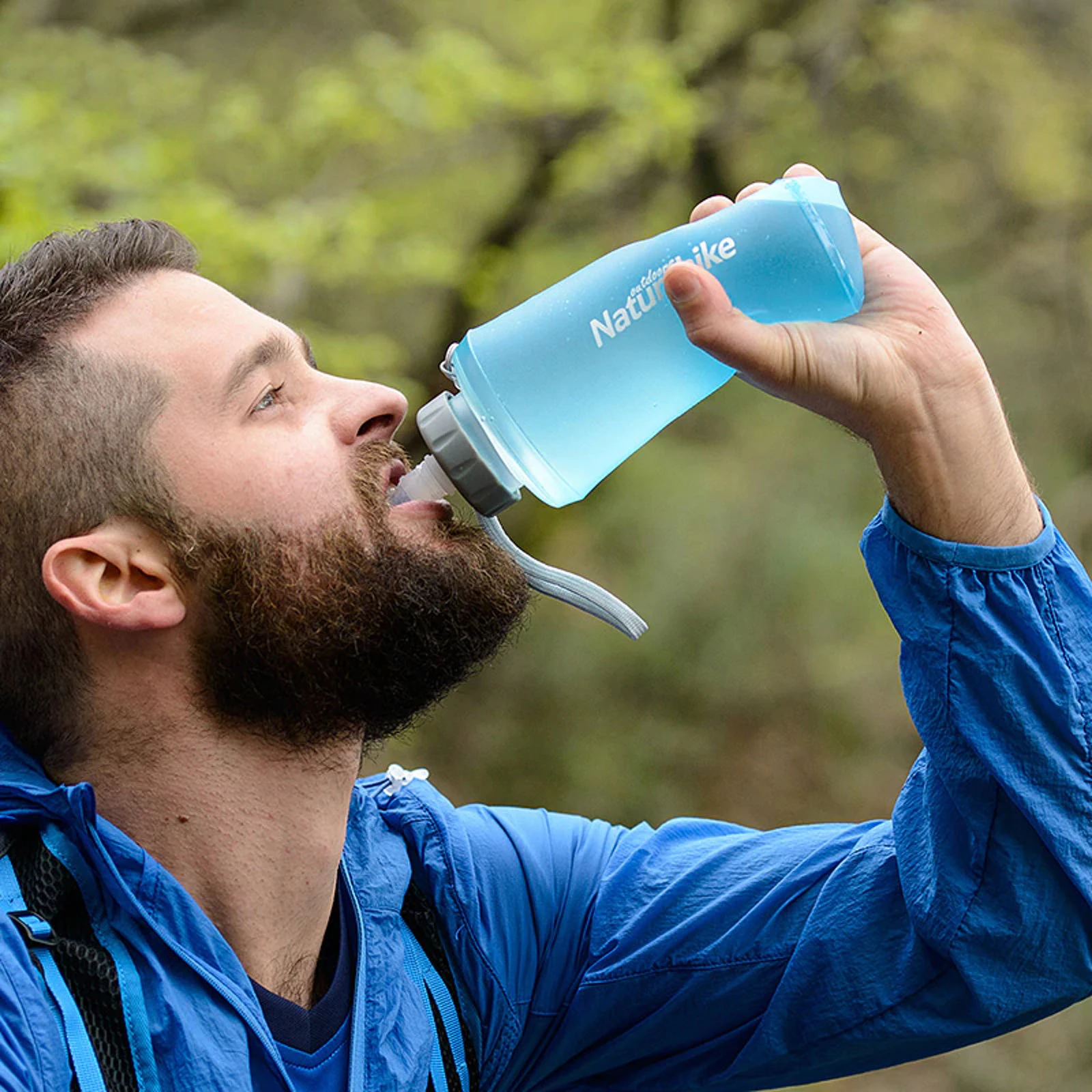 collapsible-silicon-water-bottle-pAGpoh4UBAJt43ISBjtl.jpg