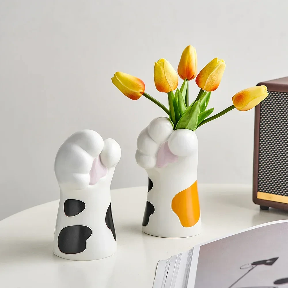 Cat Paw Vase