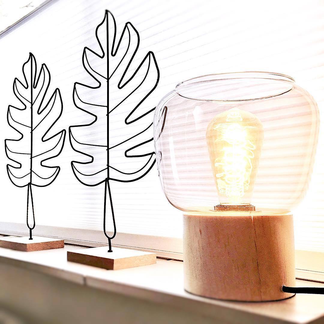 Wire Monstera Leaf Decor