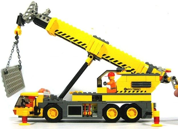 Sluban Construction Crane Building Blocks