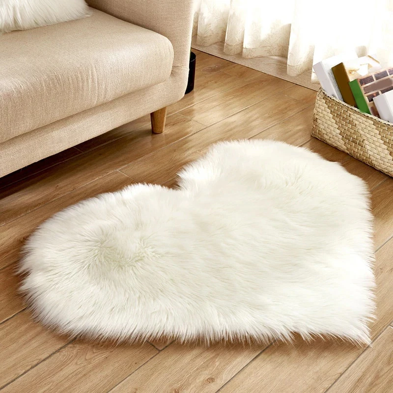 Fluffy Heart Rug