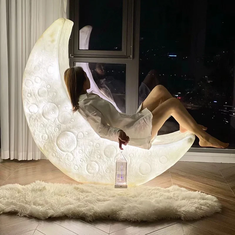 Crescent Moon Lamp Seat