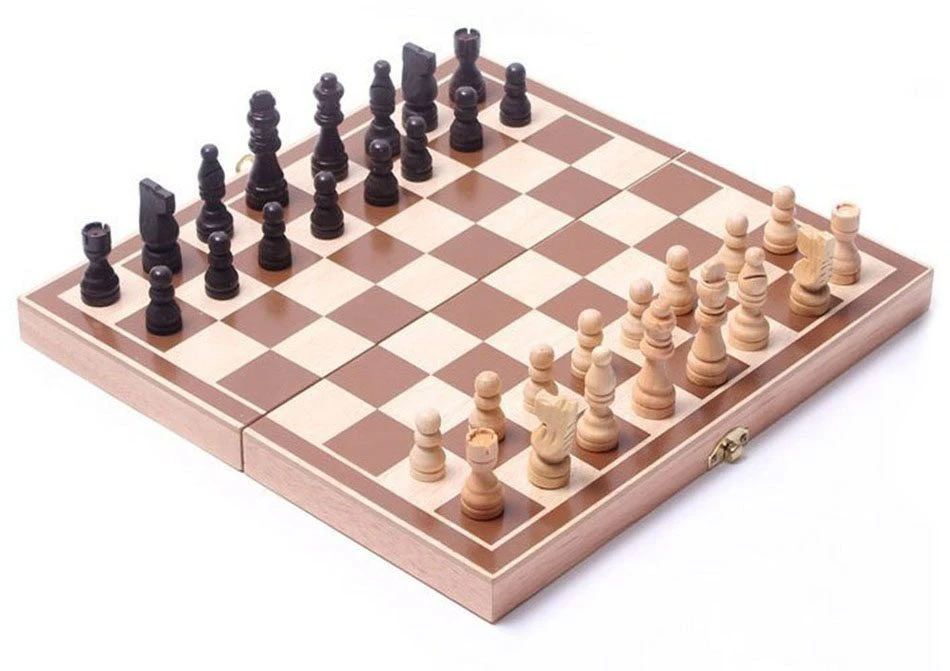 Foldable Wooden Chess Set