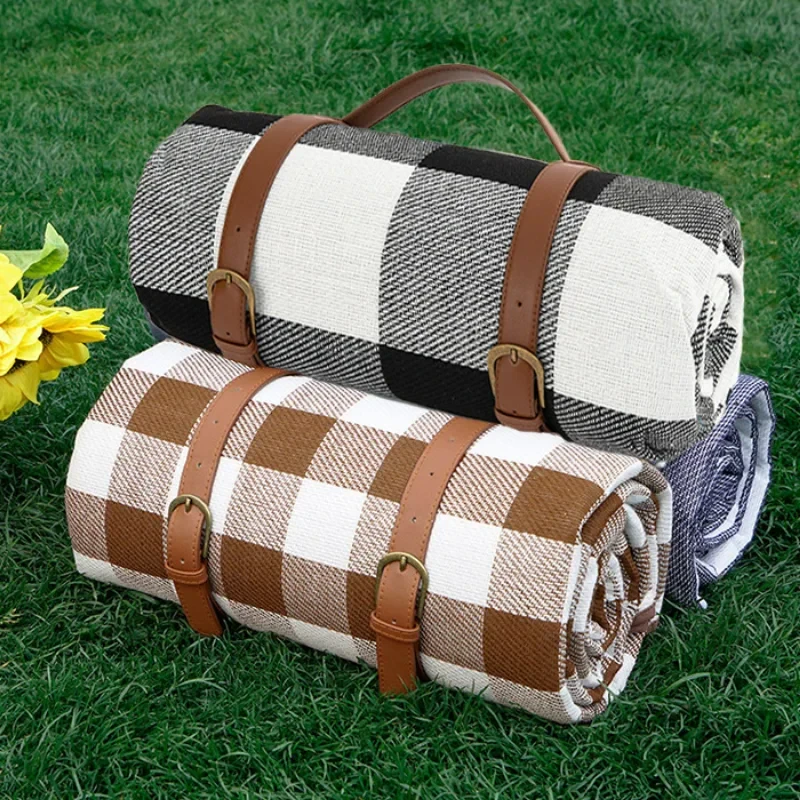 Splash Proof Picnic Rug