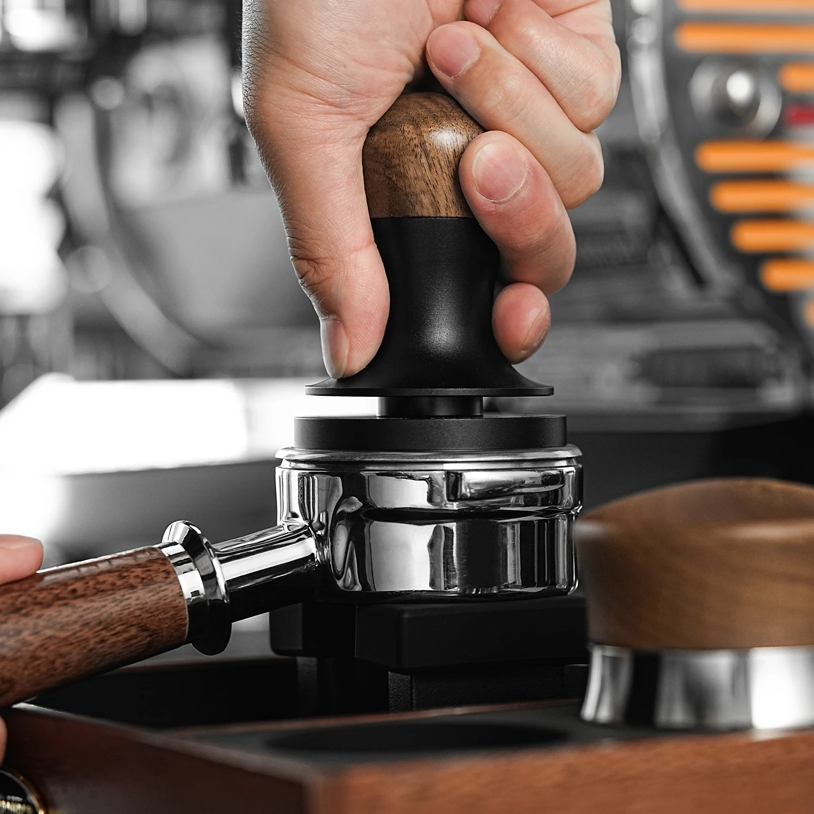 Constant Pressure Tamper