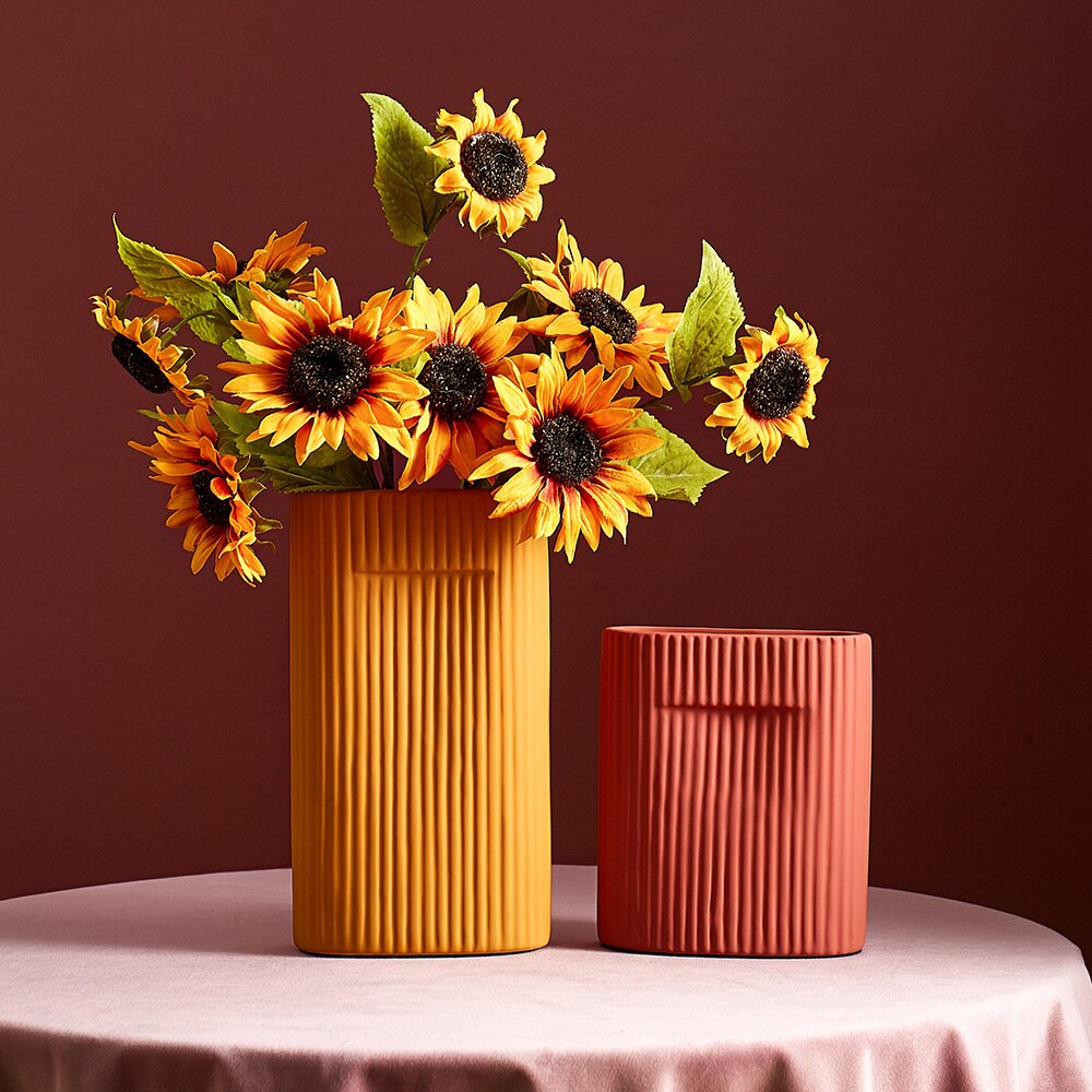 Ceramic Ridge Vase