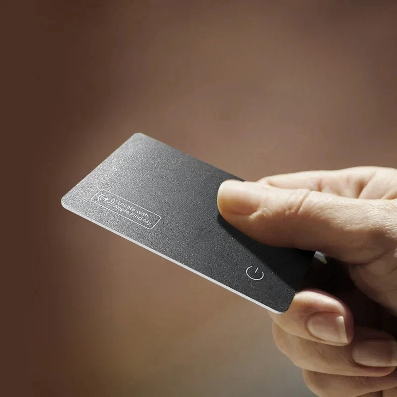 Wireless Tracker Card